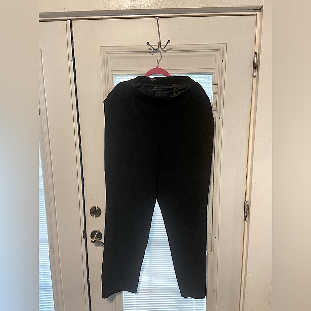 Jeans, dark wash, stretchy, pull on style